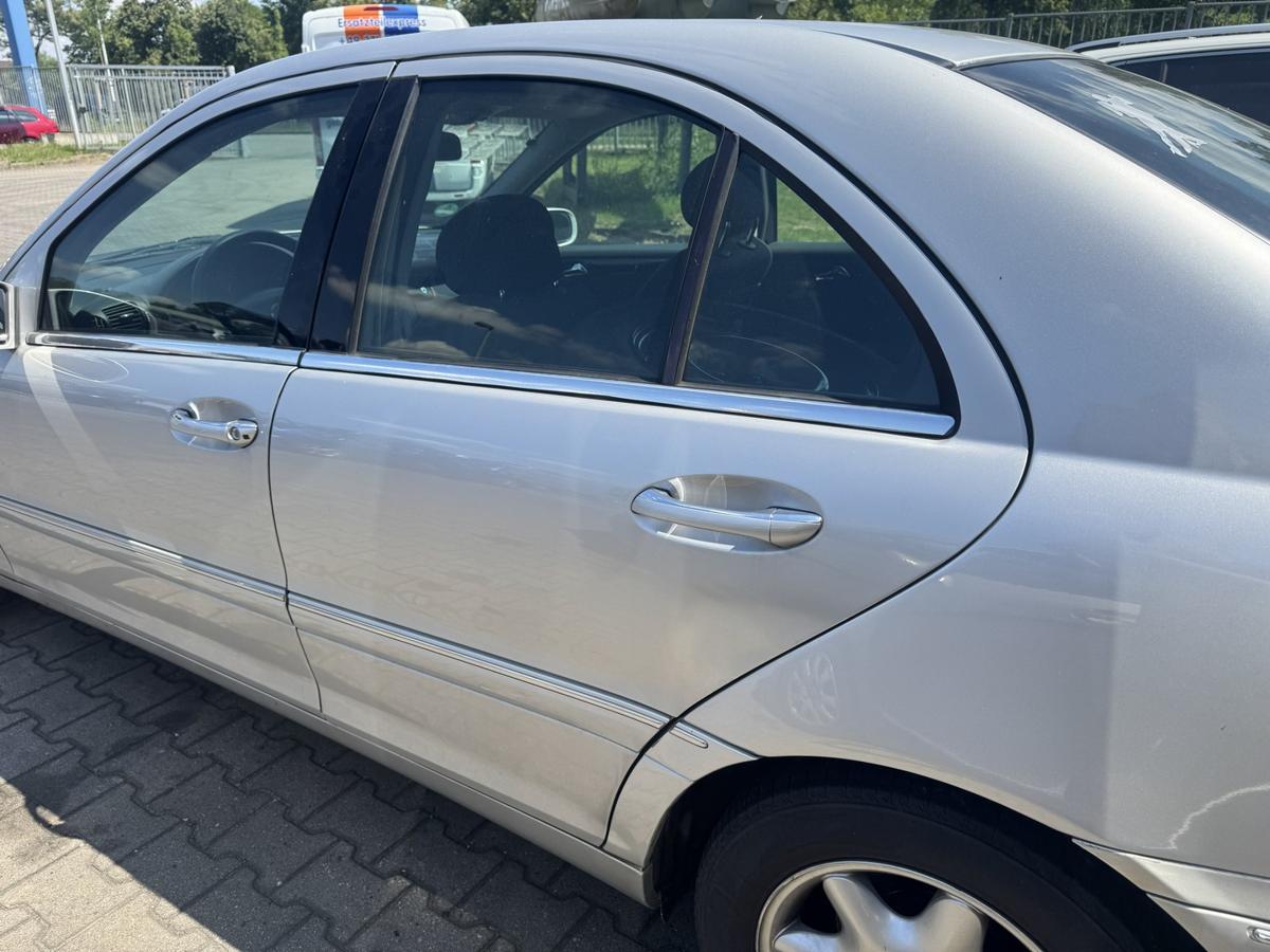 Mercedes C Klasse W203 original T&uuml;r hinten links 744 Brillantsilber Limousine Rohbau Bj.2001